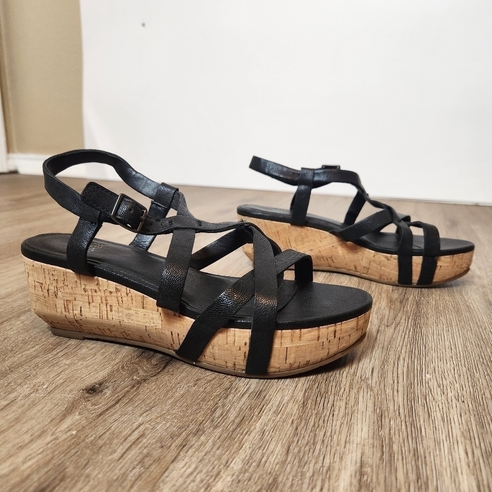 Eileen Fisher Strappy Black Cork Wedges in Size 5